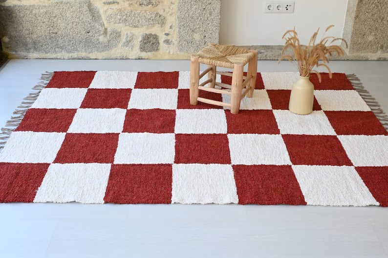 RUUTUMATTO KIERRÄTETYSTÄ PUUVILLASTA - 140cm x200cm - PUNA-VALKOINEN