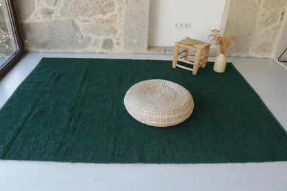 KÄSINKUDOTTU OLOHUONEEN MATTO - TUMMANVIHREÄ