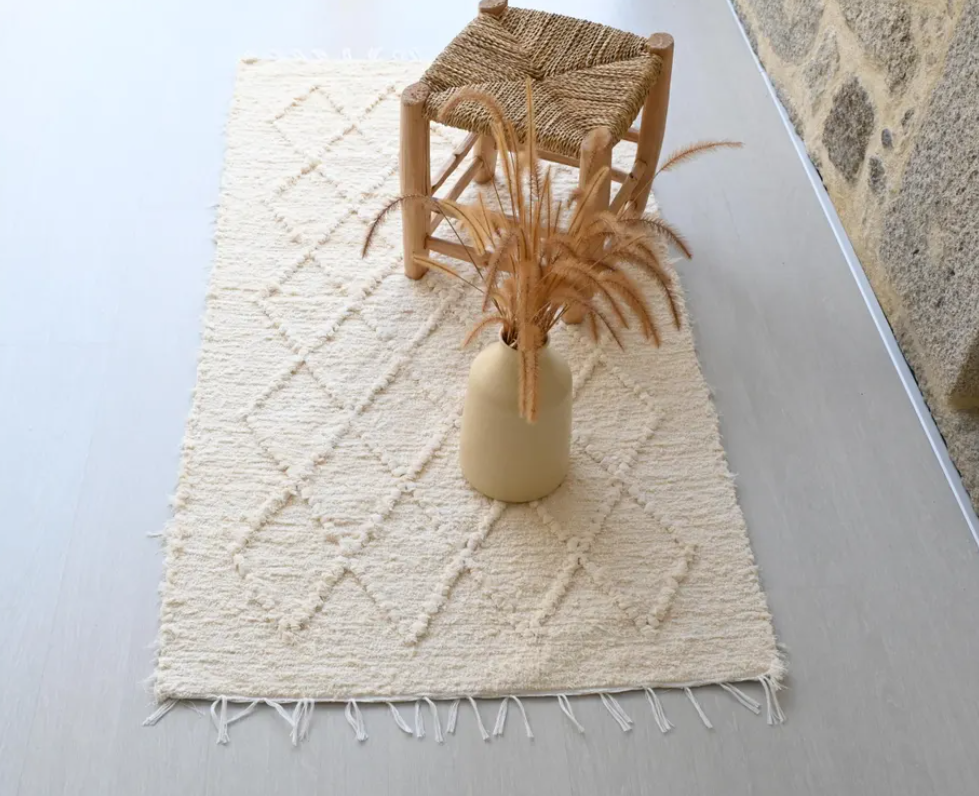 KYLPYHUONEEN MATTO - 70 x 140 -  LUONNONVALKEA