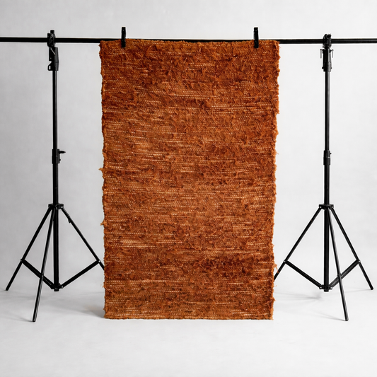 KÄSINKUDOTTU OLOHUONEEN MATTO - RUOSTE