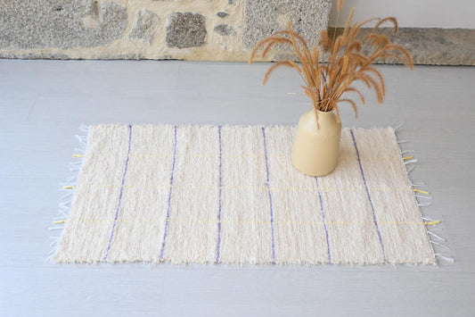 KYLPYHUONEEN MATTO -  LUONNONVALKOINEN PASTELLI YKSITYISKOHDILLA